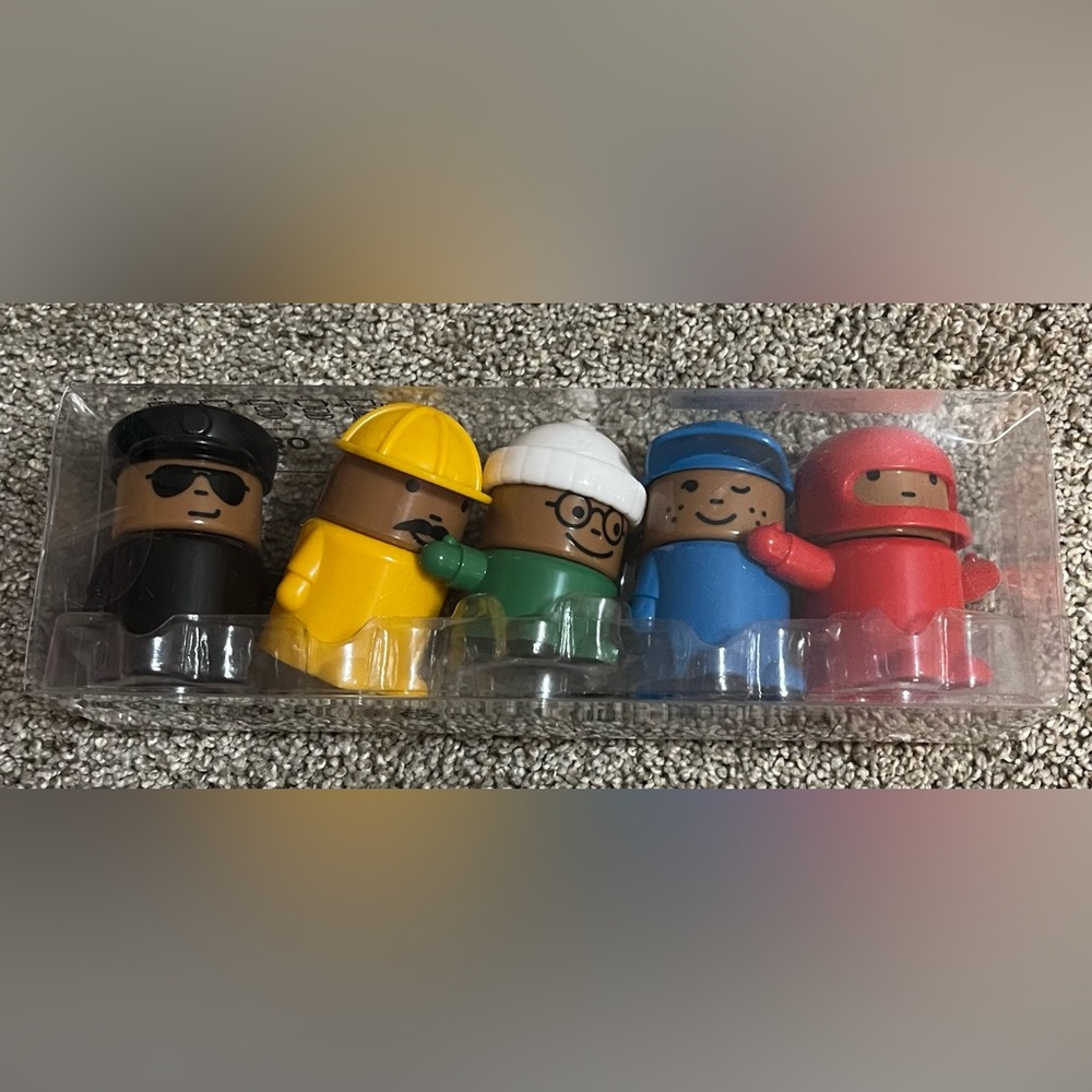 IKEA Lillabo 5 figures interchangeable plastic fireman police officer New